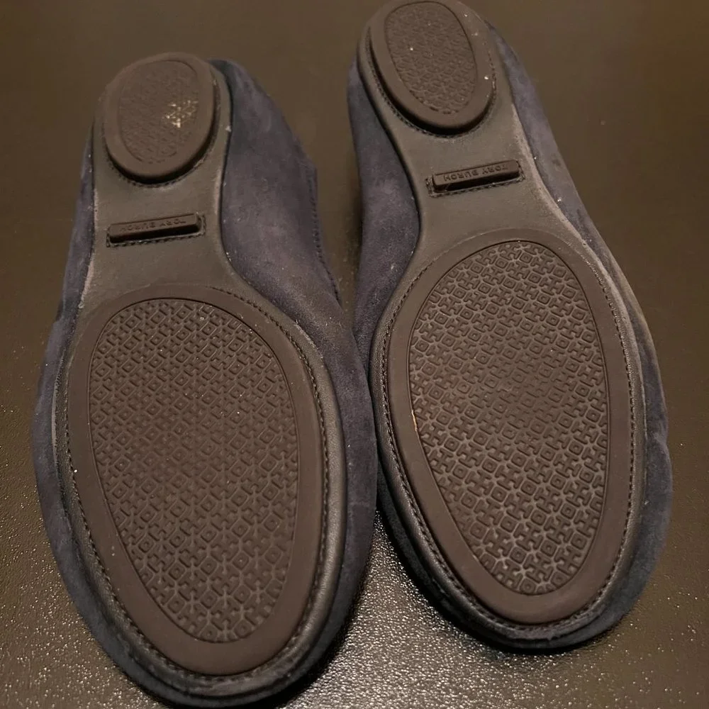 Tory Burch size 9.5 navy suede flats